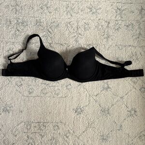 Victoria's Secret body by Victoria lined Demi buste double